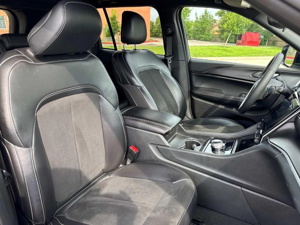 used 2023 Jeep Grand Cherokee car, priced at $32,892