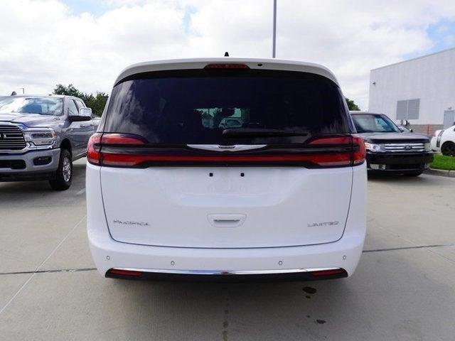 used 2023 Chrysler Pacifica car, priced at $32,877