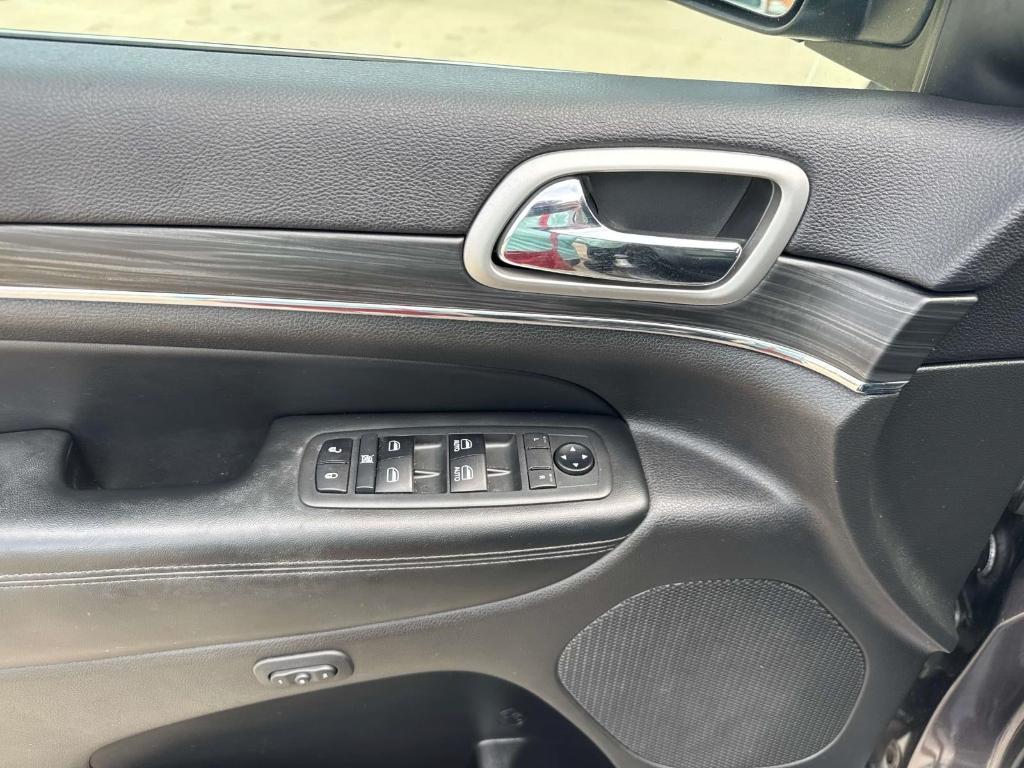 used 2019 Jeep Grand Cherokee car, priced at $24,977