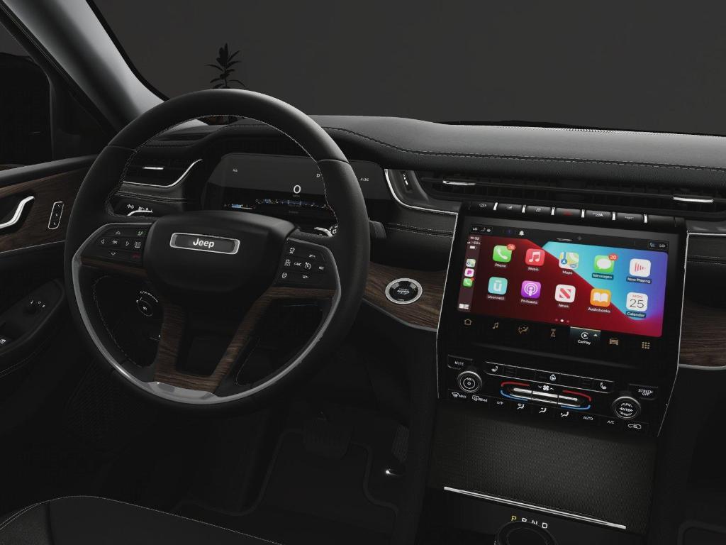 new 2025 Jeep Grand Cherokee car, priced at $42,075