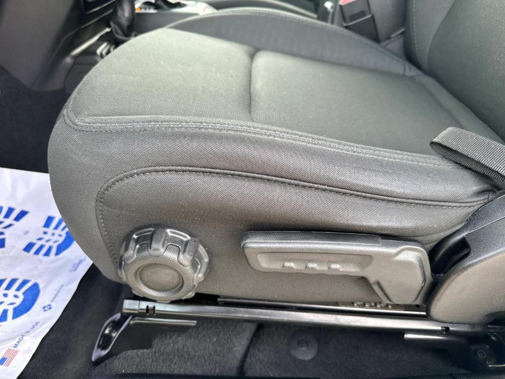 used 2021 Jeep Wrangler Unlimited car, priced at $25,869