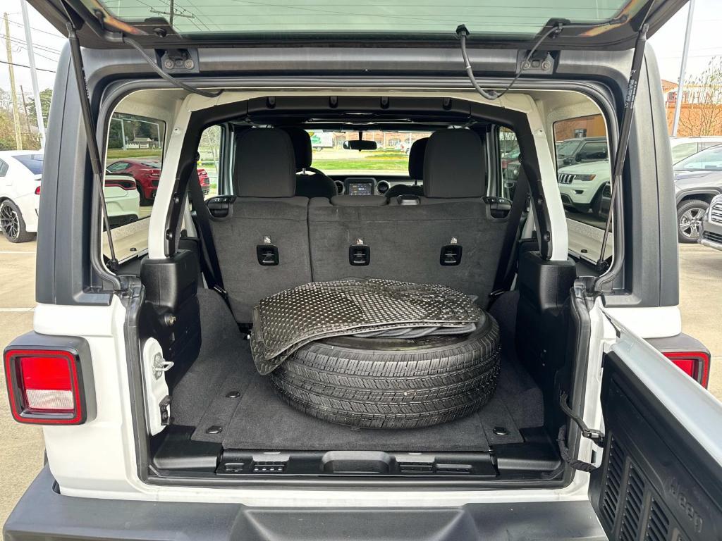 used 2021 Jeep Wrangler Unlimited car, priced at $25,869