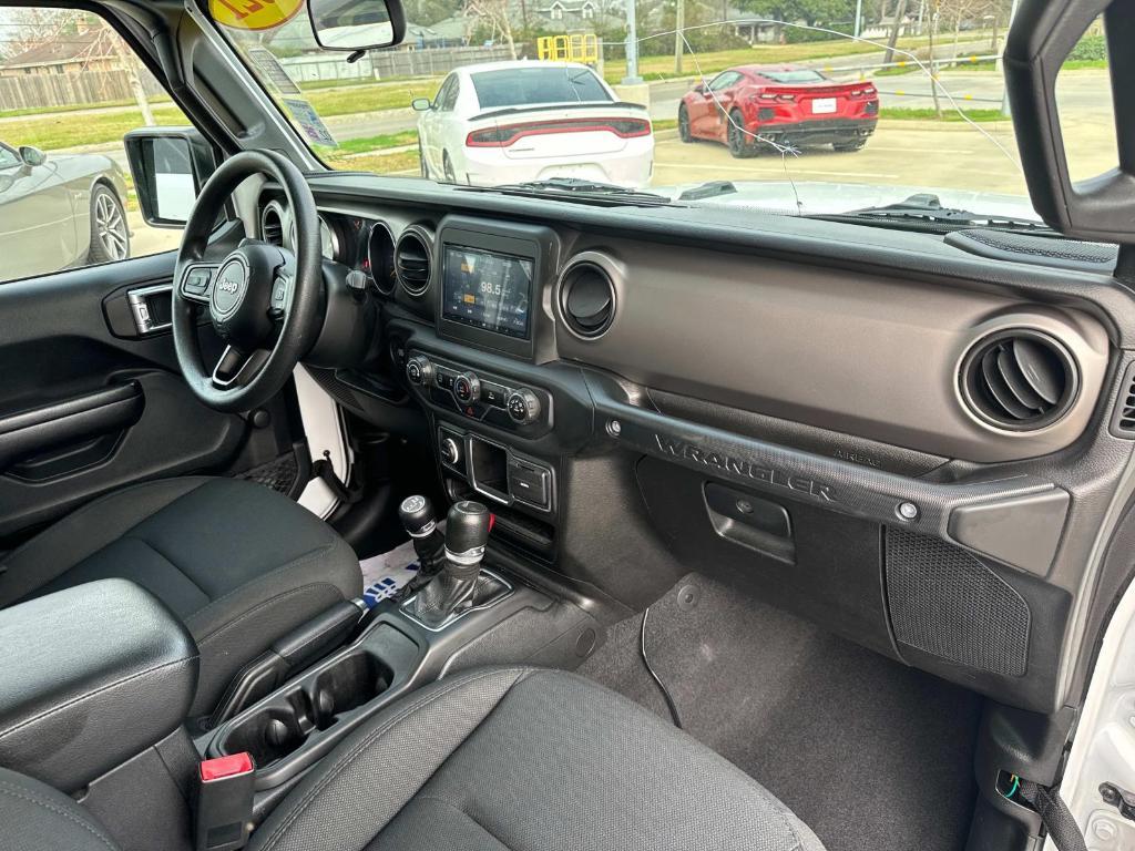 used 2021 Jeep Wrangler Unlimited car, priced at $25,869