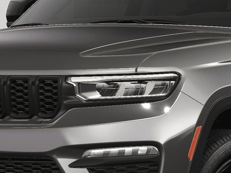 new 2025 Jeep Grand Cherokee car, priced at $43,020