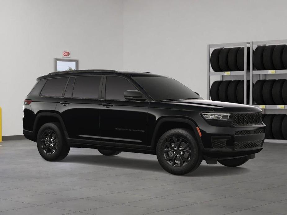 new 2025 Jeep Grand Cherokee L car, priced at $46,030