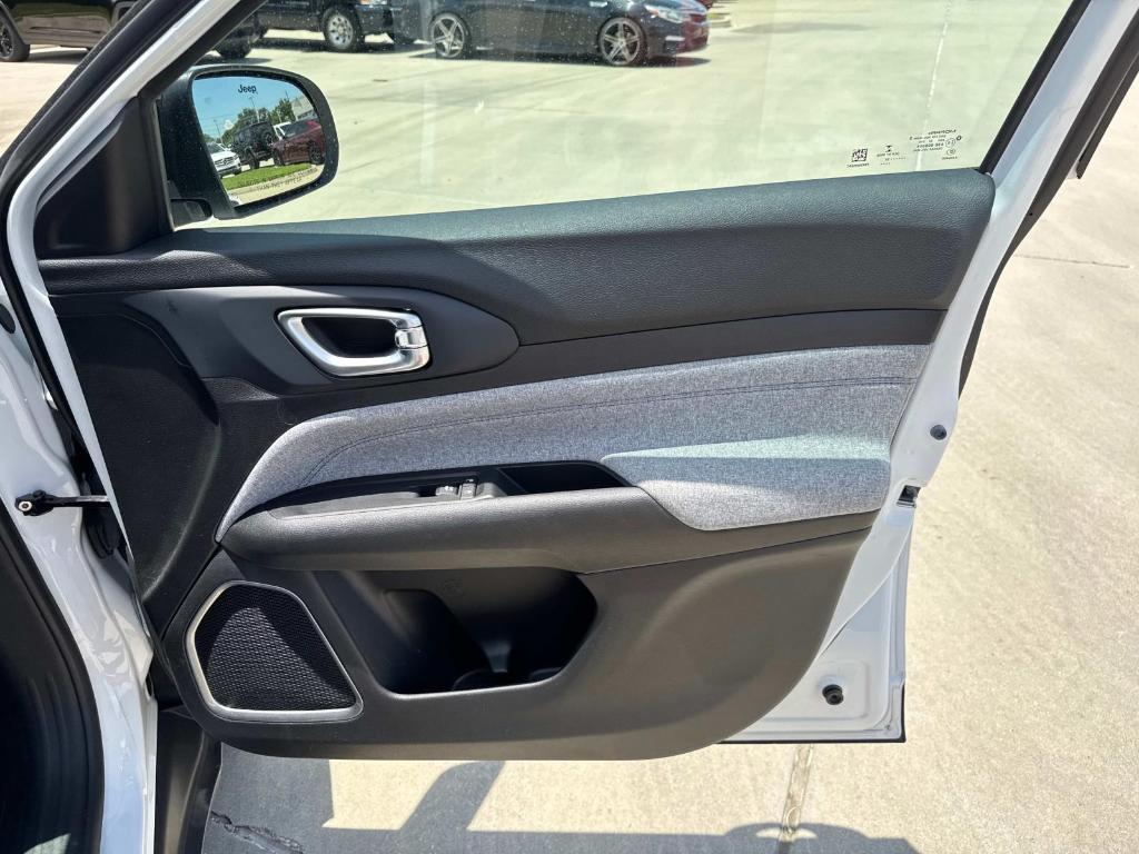 used 2022 Jeep Compass car, priced at $22,943