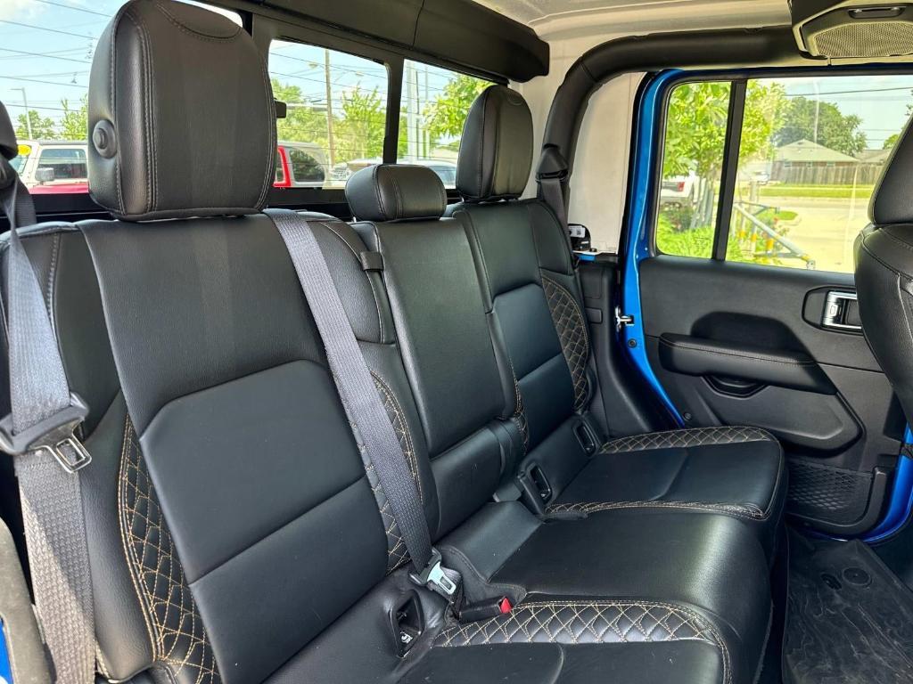 used 2023 Jeep Gladiator car, priced at $34,457