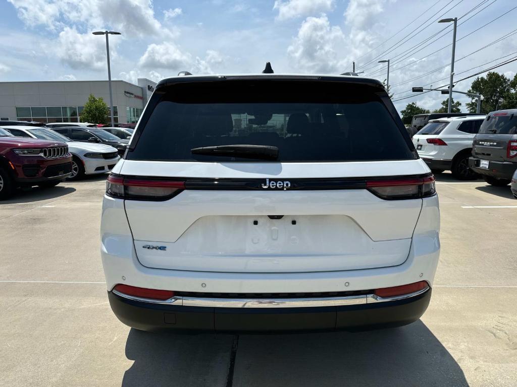 used 2022 Jeep Grand Cherokee 4xe car, priced at $31,492