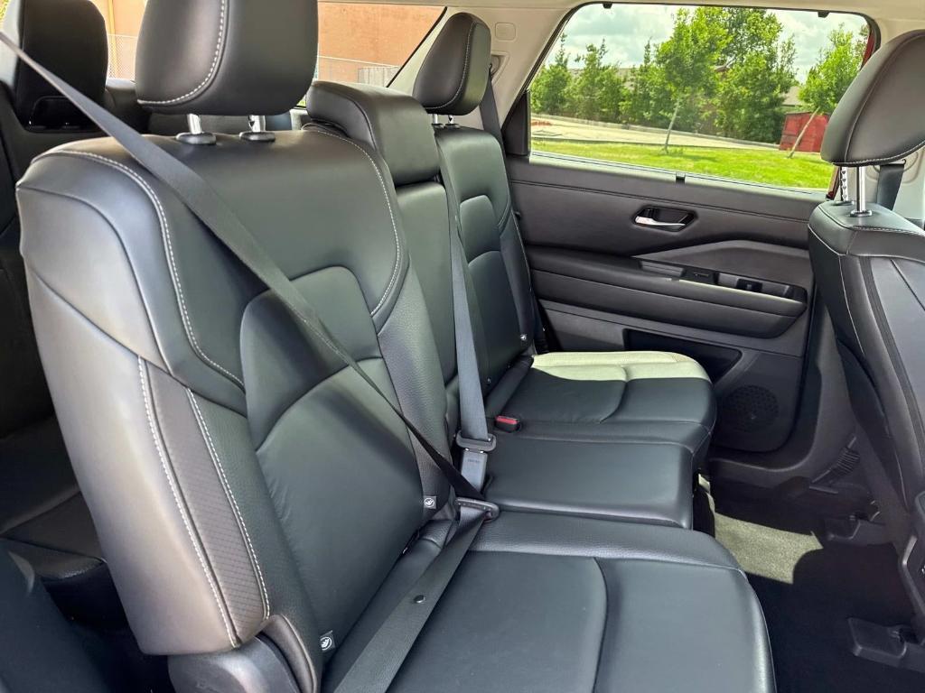 used 2023 Nissan Pathfinder car, priced at $31,994