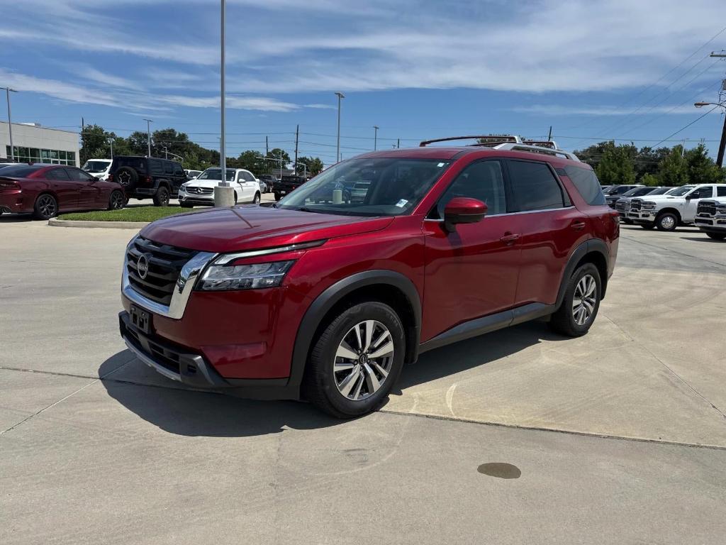 used 2023 Nissan Pathfinder car, priced at $31,994