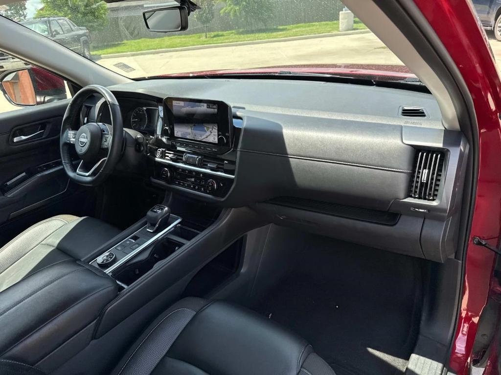 used 2023 Nissan Pathfinder car, priced at $31,994