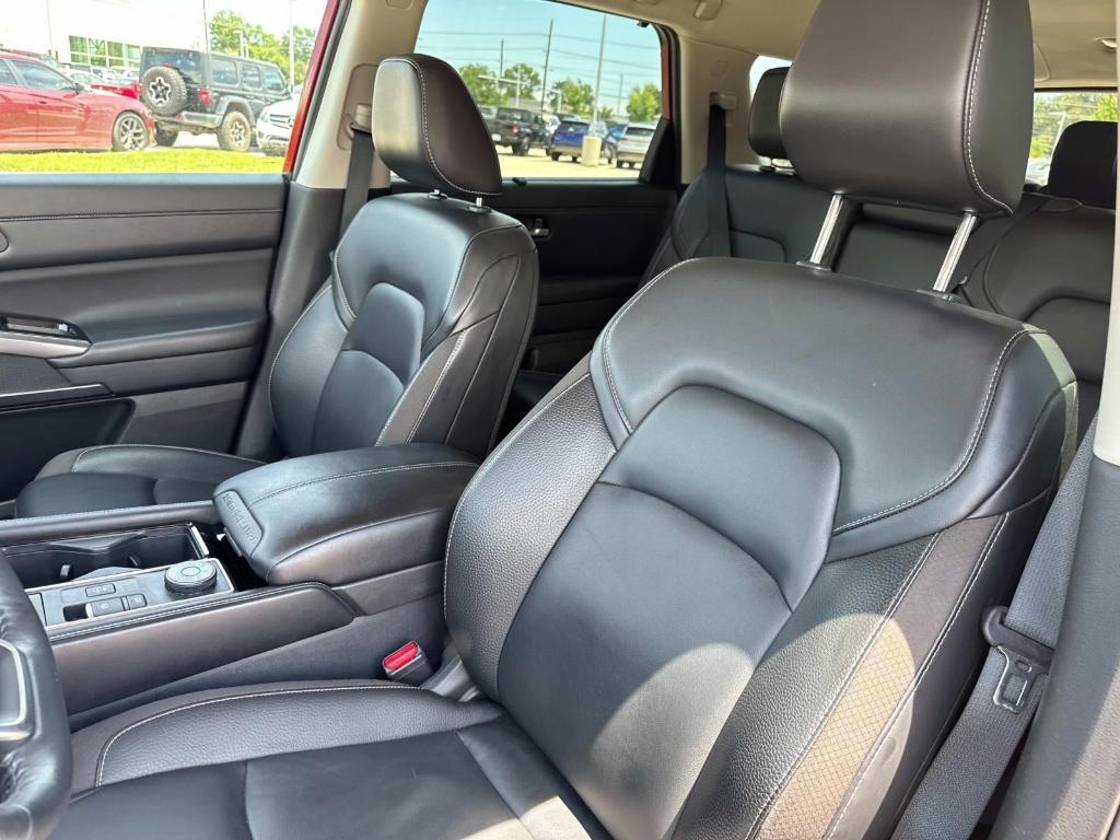 used 2023 Nissan Pathfinder car, priced at $31,994