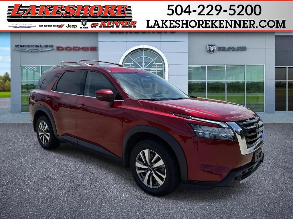 used 2023 Nissan Pathfinder car, priced at $31,994