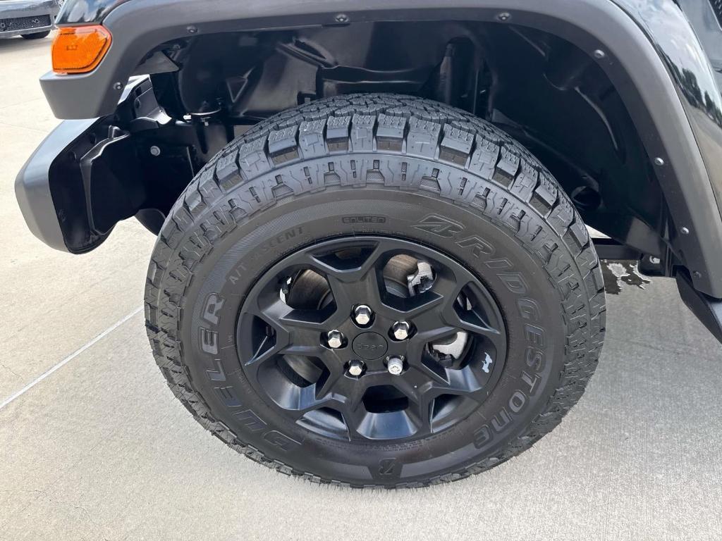 used 2023 Jeep Gladiator car, priced at $34,973