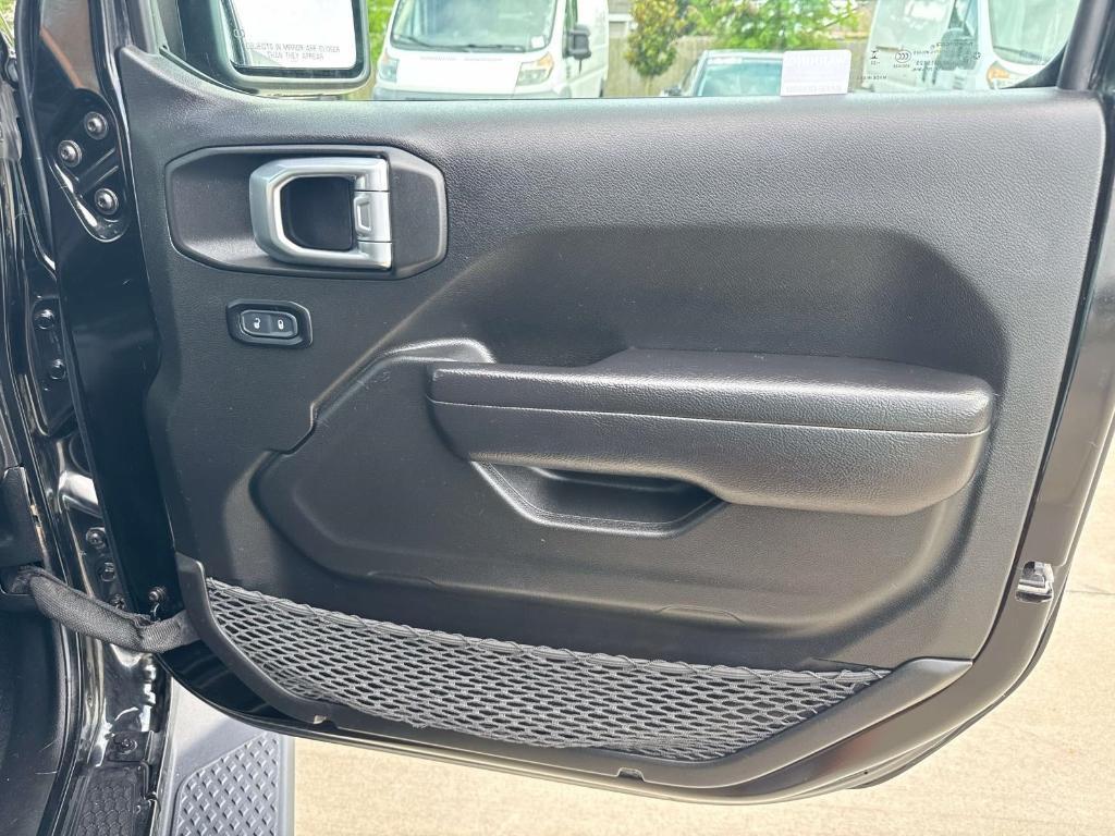 used 2023 Jeep Gladiator car, priced at $34,973
