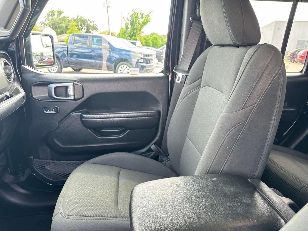 used 2023 Jeep Gladiator car, priced at $34,973