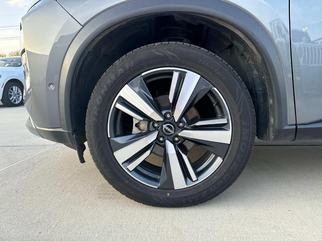 used 2023 Nissan Rogue car, priced at $26,264