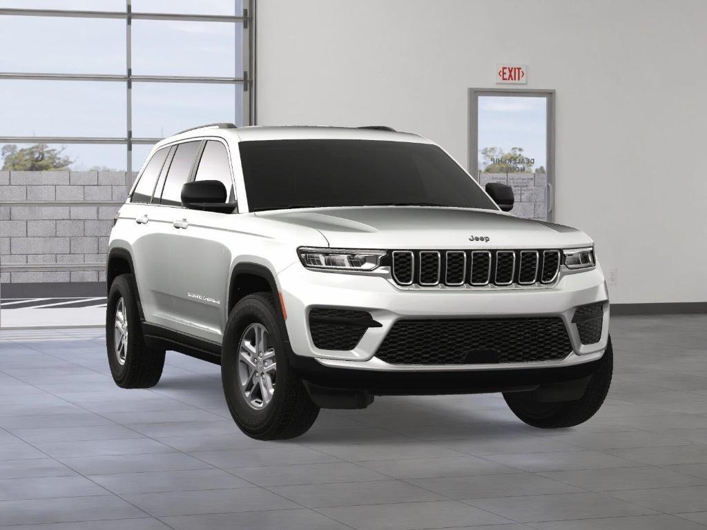 new 2025 Jeep Grand Cherokee car, priced at $34,455