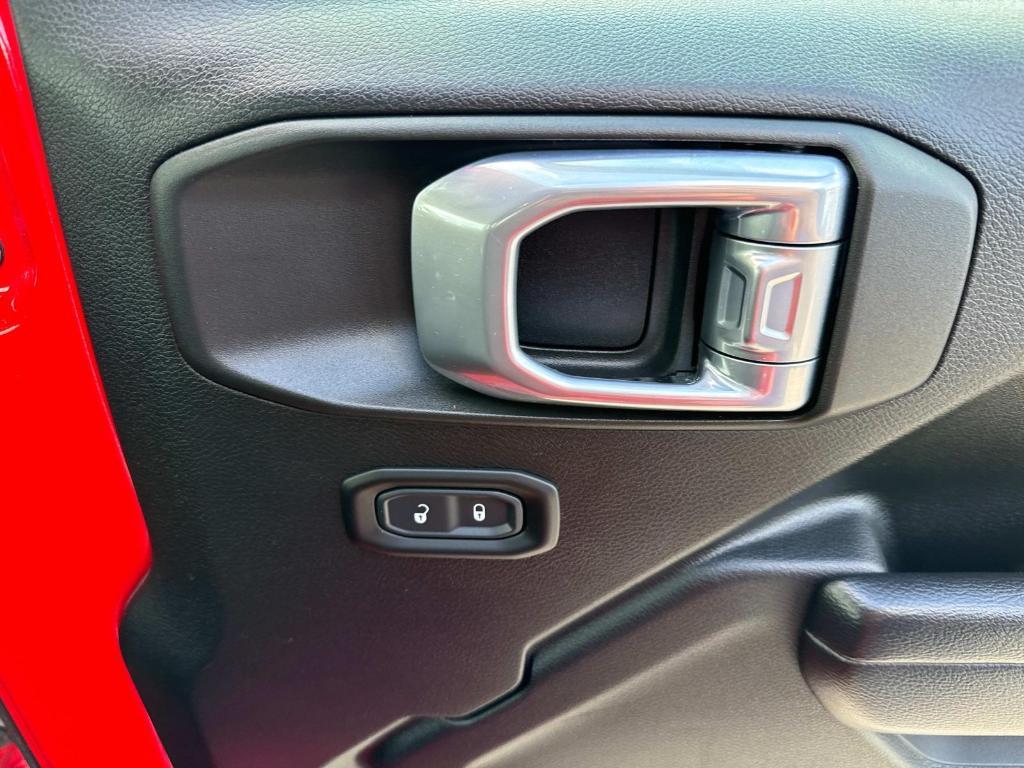 used 2021 Jeep Wrangler Unlimited car, priced at $33,832