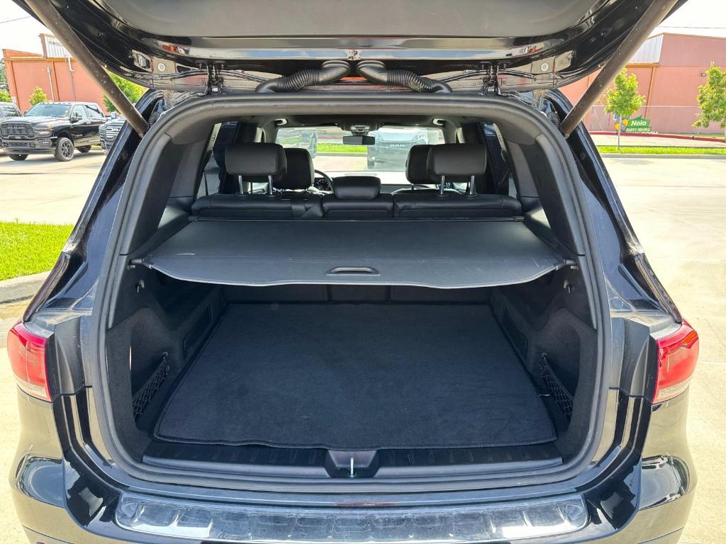 used 2020 Mercedes-Benz GLB 250 car, priced at $22,982