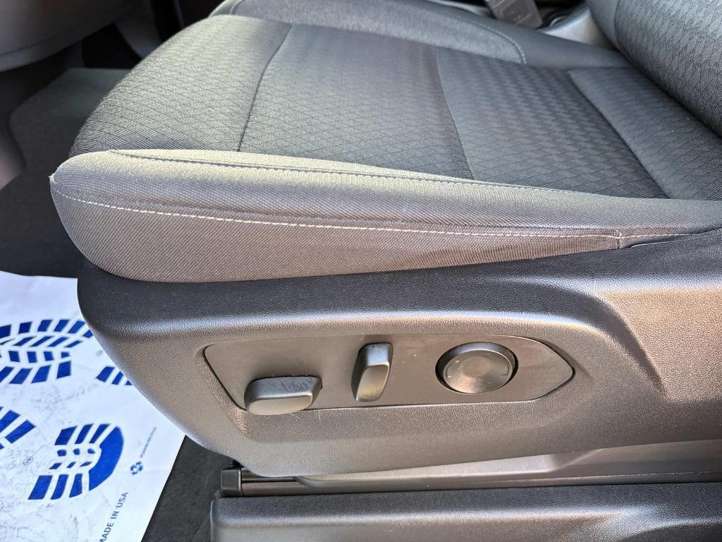 used 2022 Chevrolet Silverado 1500 car, priced at $36,900