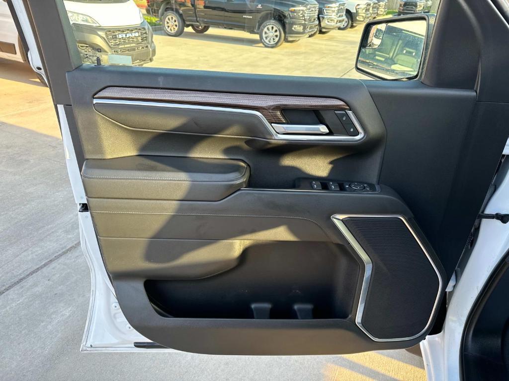 used 2022 Chevrolet Silverado 1500 car, priced at $39,477