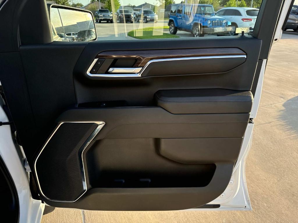 used 2022 Chevrolet Silverado 1500 car, priced at $39,477