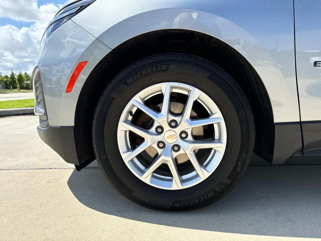 used 2024 Chevrolet Equinox car, priced at $23,988
