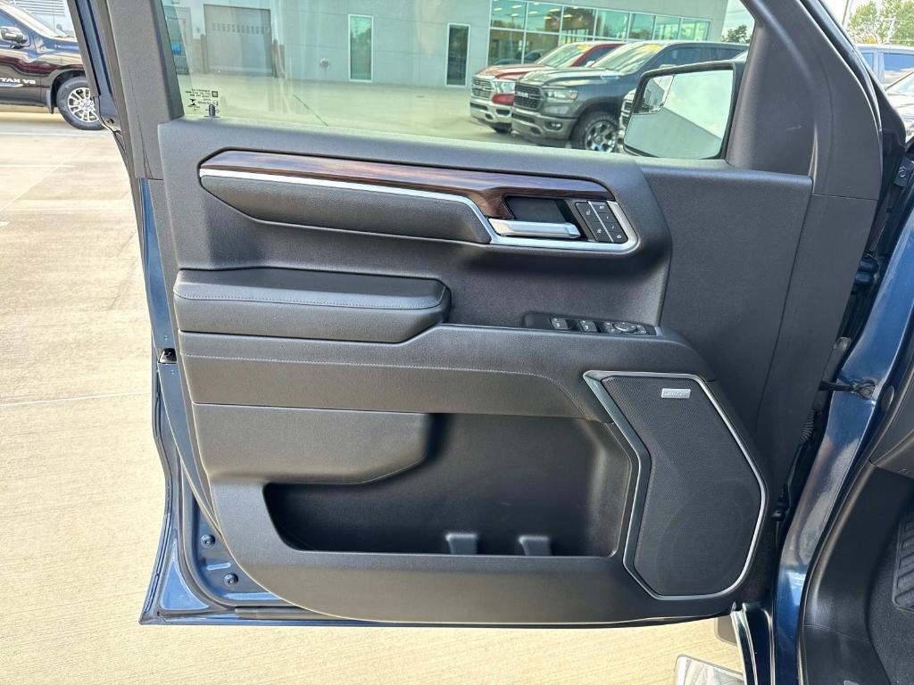 used 2022 GMC Sierra 1500 car, priced at $40,987