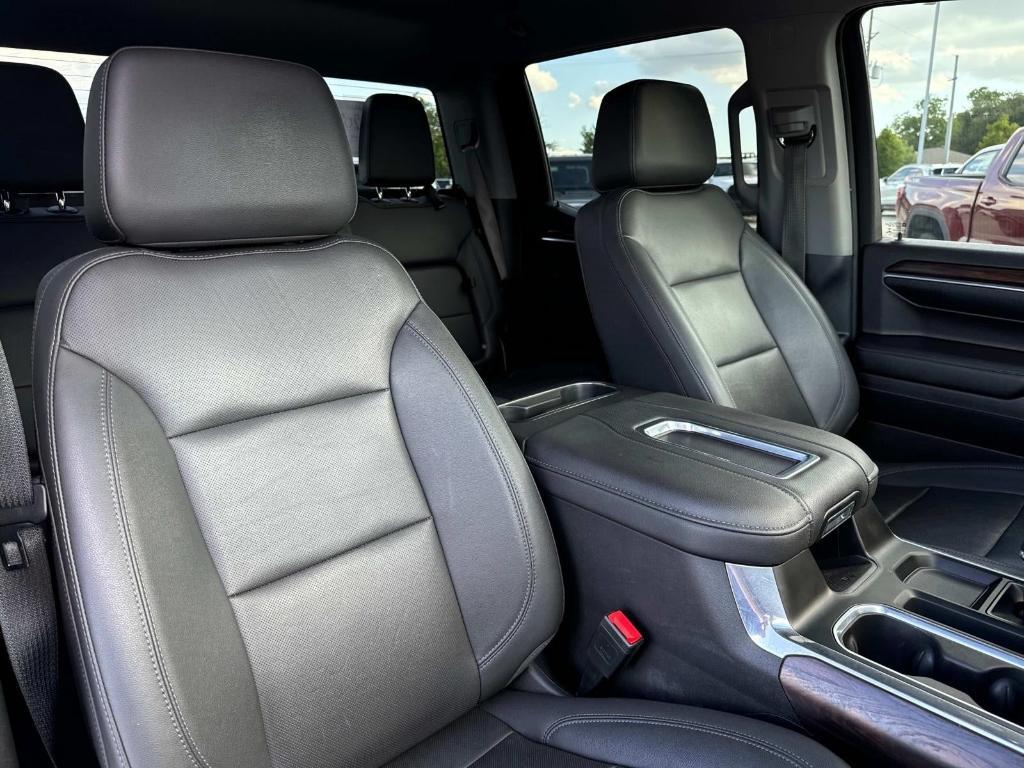 used 2022 GMC Sierra 1500 car, priced at $38,900