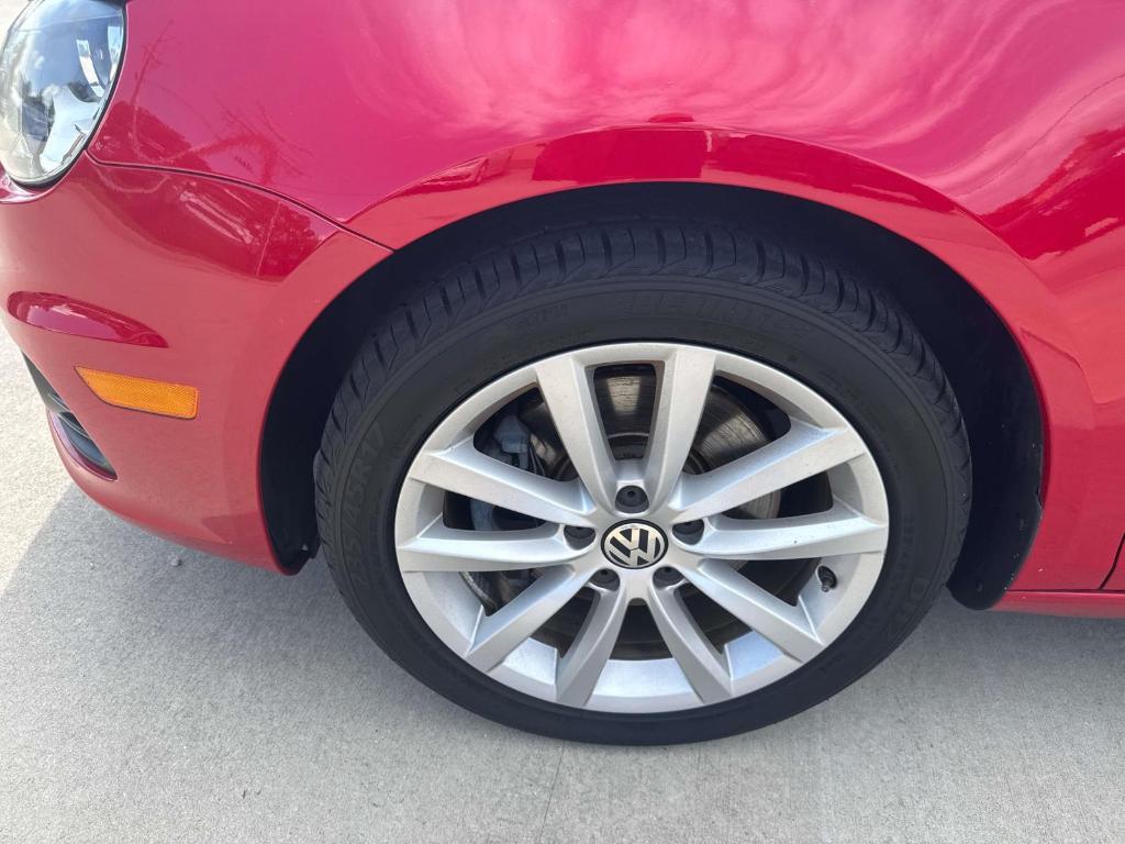 used 2012 Volkswagen Eos car, priced at $9,887