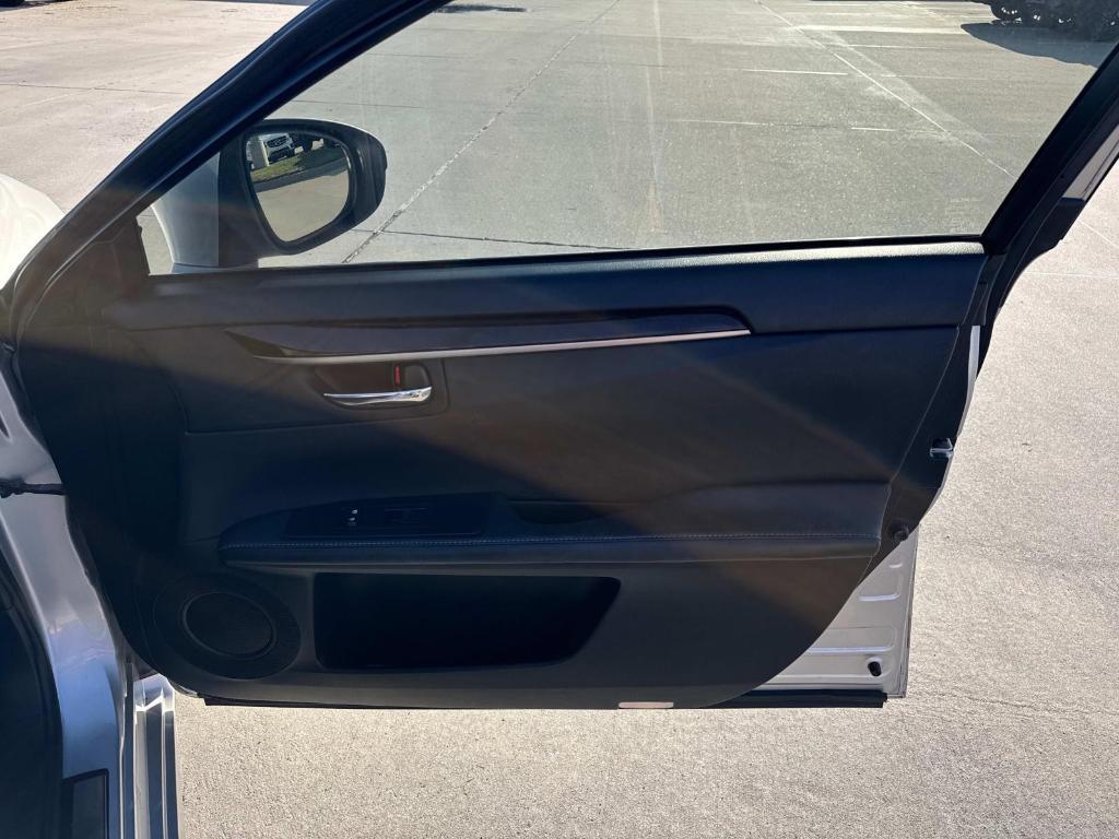 used 2013 Lexus ES 350 car, priced at $15,990