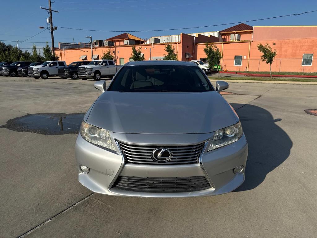 used 2013 Lexus ES 350 car, priced at $15,990