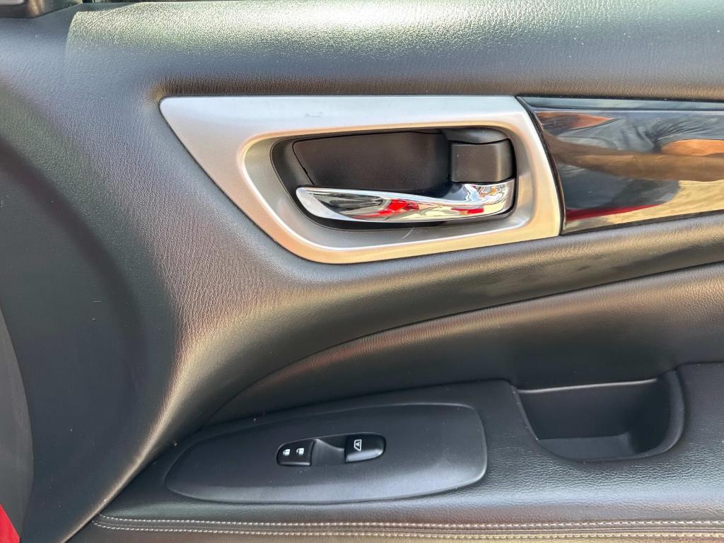 used 2019 Nissan Pathfinder car, priced at $16,487