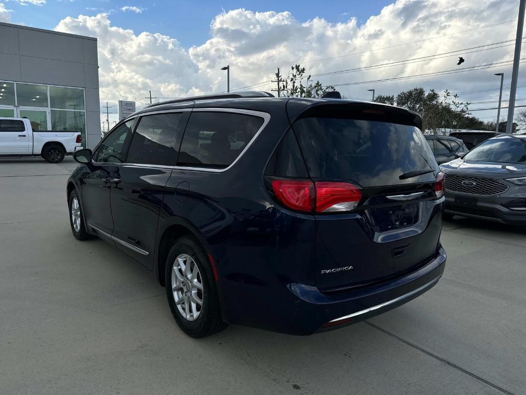 used 2020 Chrysler Pacifica car, priced at $17,487