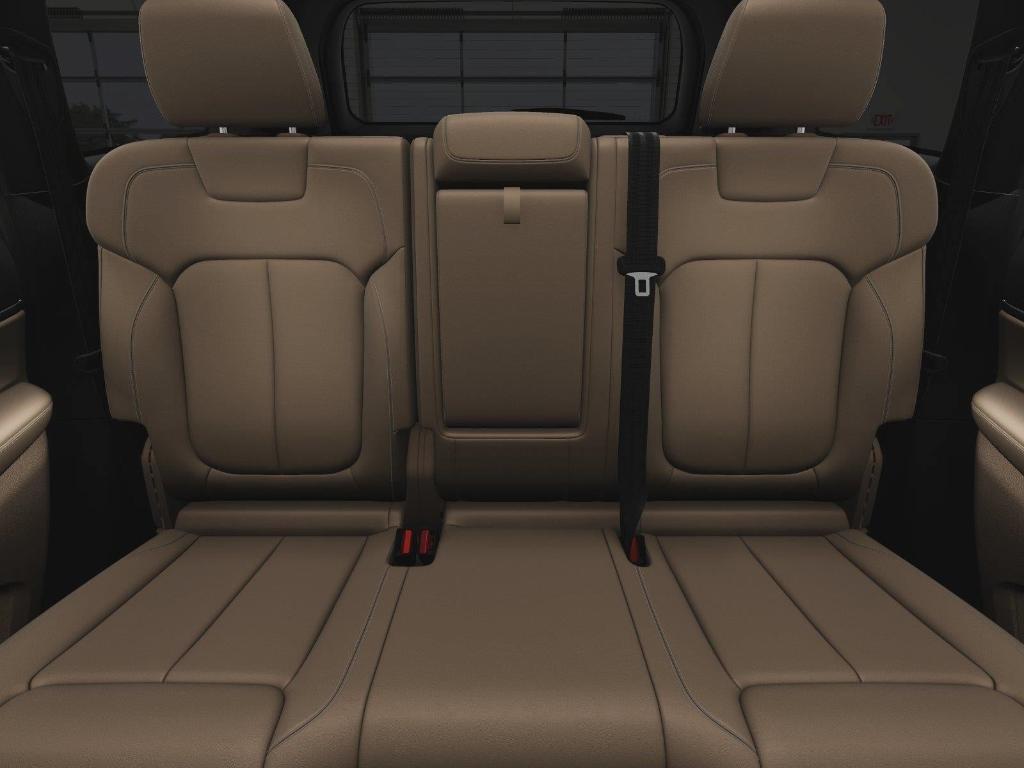 new 2025 Jeep Grand Cherokee car, priced at $44,885