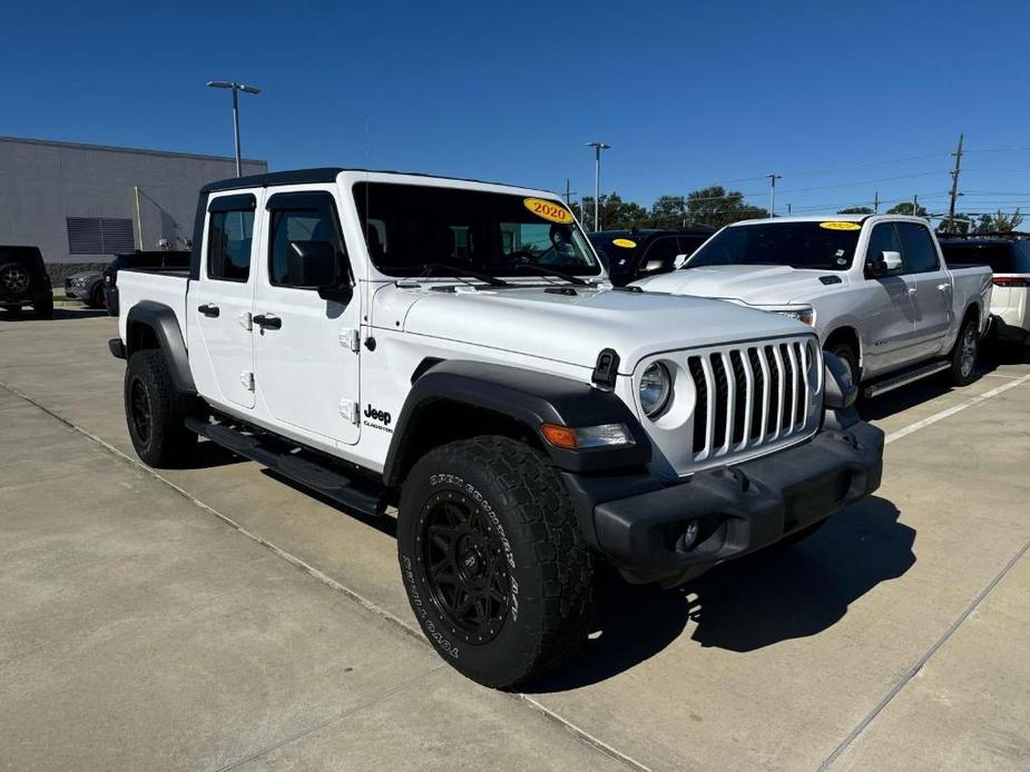 used 2020 Jeep Gladiator car, priced at $30,867