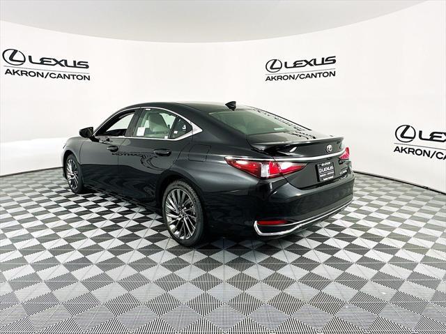 new 2024 Lexus ES 300h car, priced at $55,875