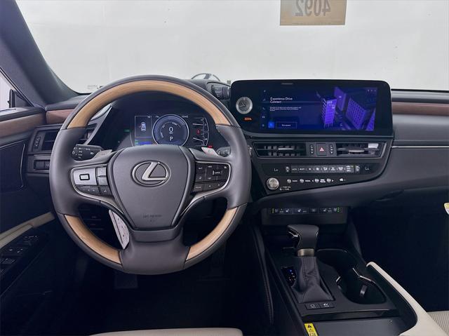 new 2024 Lexus ES 300h car, priced at $55,875