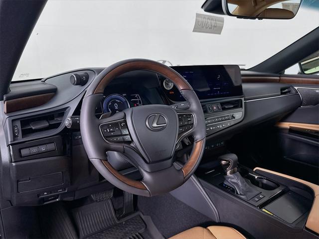 new 2024 Lexus ES 300h car, priced at $54,995