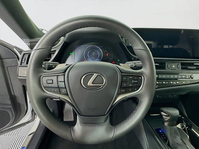 used 2024 Lexus ES 300h car, priced at $45,001