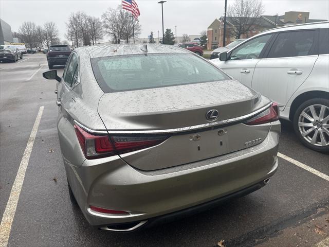 used 2019 Lexus ES 350 car, priced at $27,453