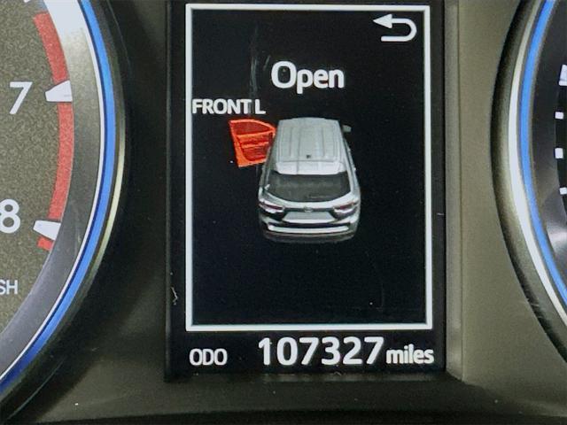 used 2015 Toyota Highlander car, priced at $18,990