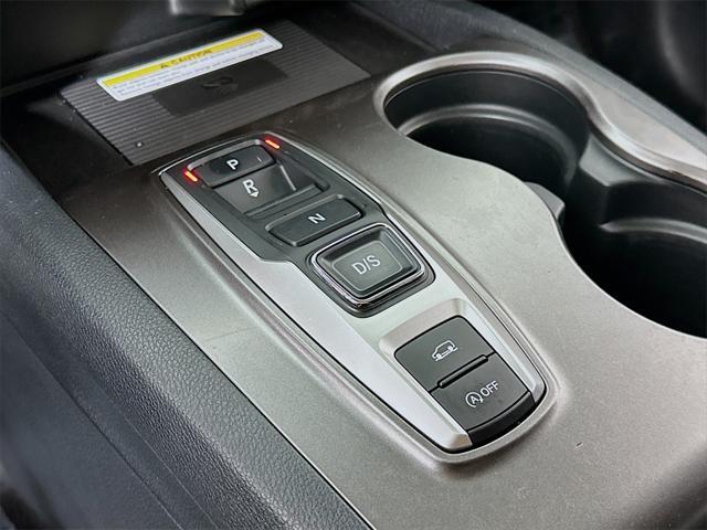 used 2022 Honda Pilot car, priced at $33,640