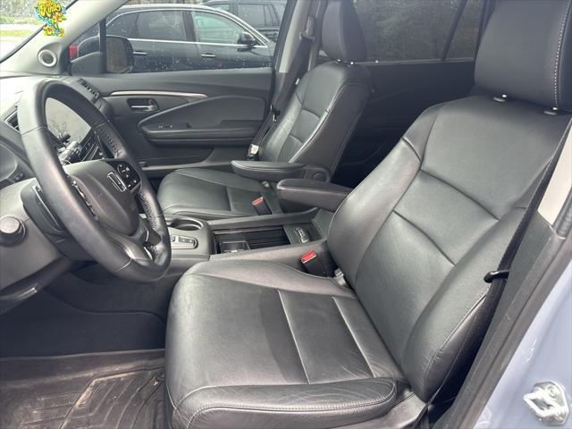 used 2022 Honda Pilot car, priced at $33,990