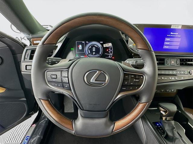 new 2024 Lexus ES 300h car, priced at $55,295