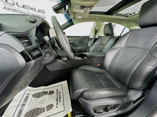 new 2024 Lexus ES 350 car, priced at $54,695