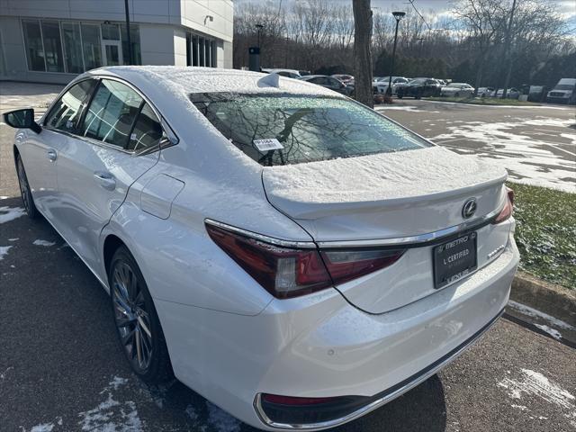 used 2024 Lexus ES 300h car, priced at $47,843