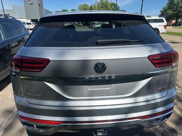 used 2021 Volkswagen Atlas Cross Sport car, priced at $29,990