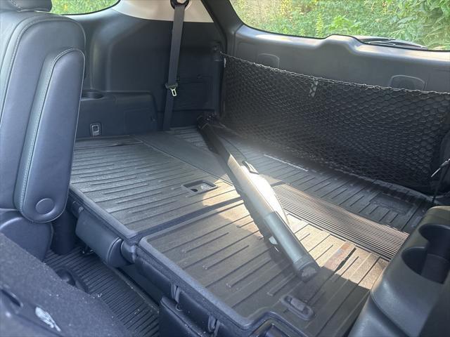 used 2021 Toyota Highlander car, priced at $40,990